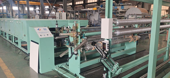20150mm*2740mm*2080mm Пластиковая упаковка Противоскользящие точки покрытия машины производственной линии